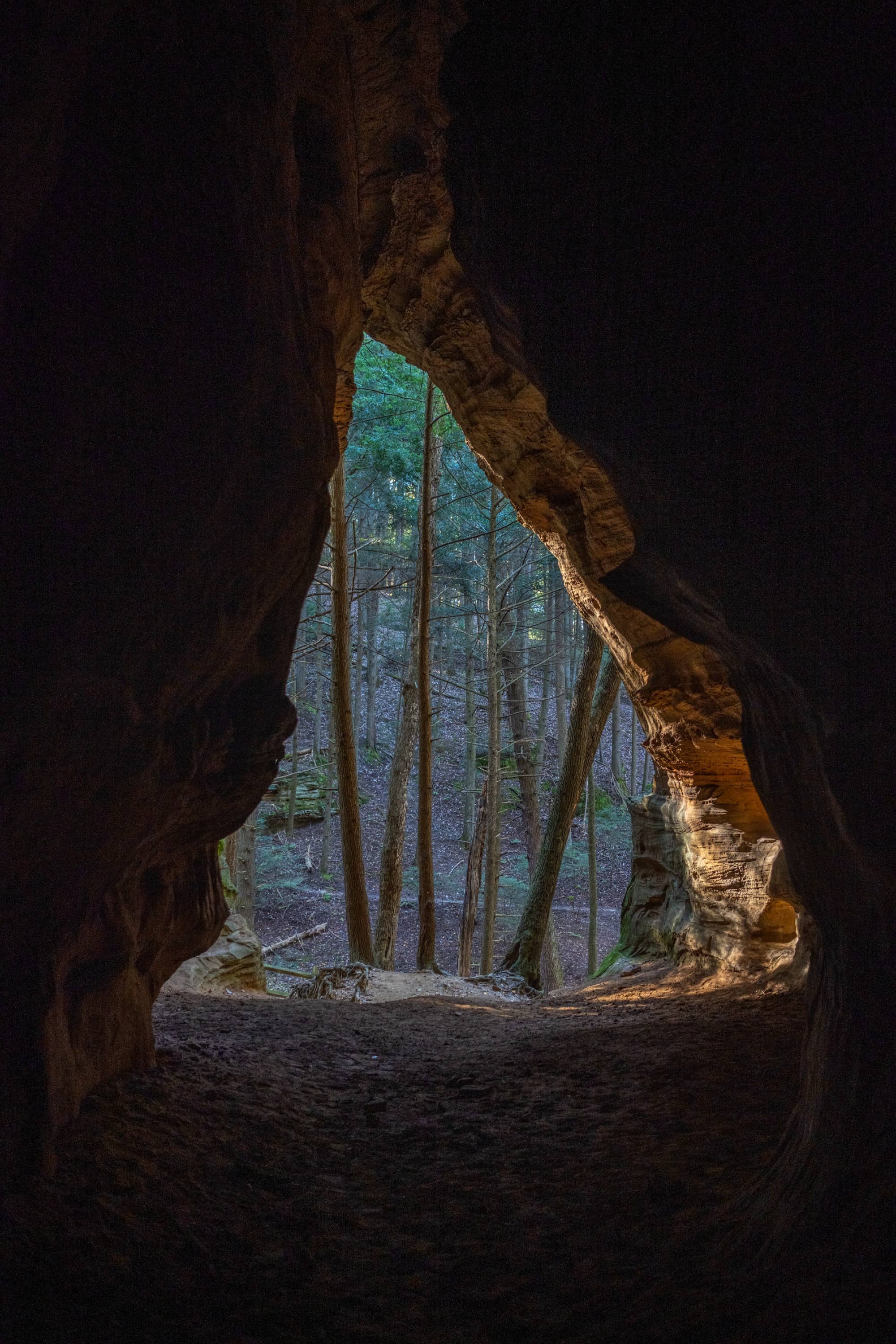 21 Horse Cave in the Hocking Hills.