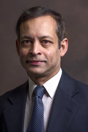 Faiz Rkh Faiz Rahman awarded fellowship with the Institute of Physics