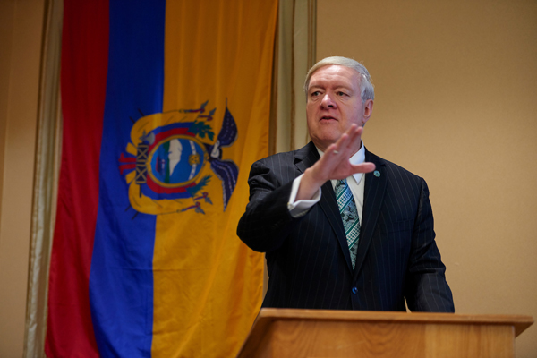 President Nellis gives his opening remarks to visitors from the Pontifical Catholic University of Ecuador, a partner with the Infectious and Tropical Disease Institute at Ohio University.