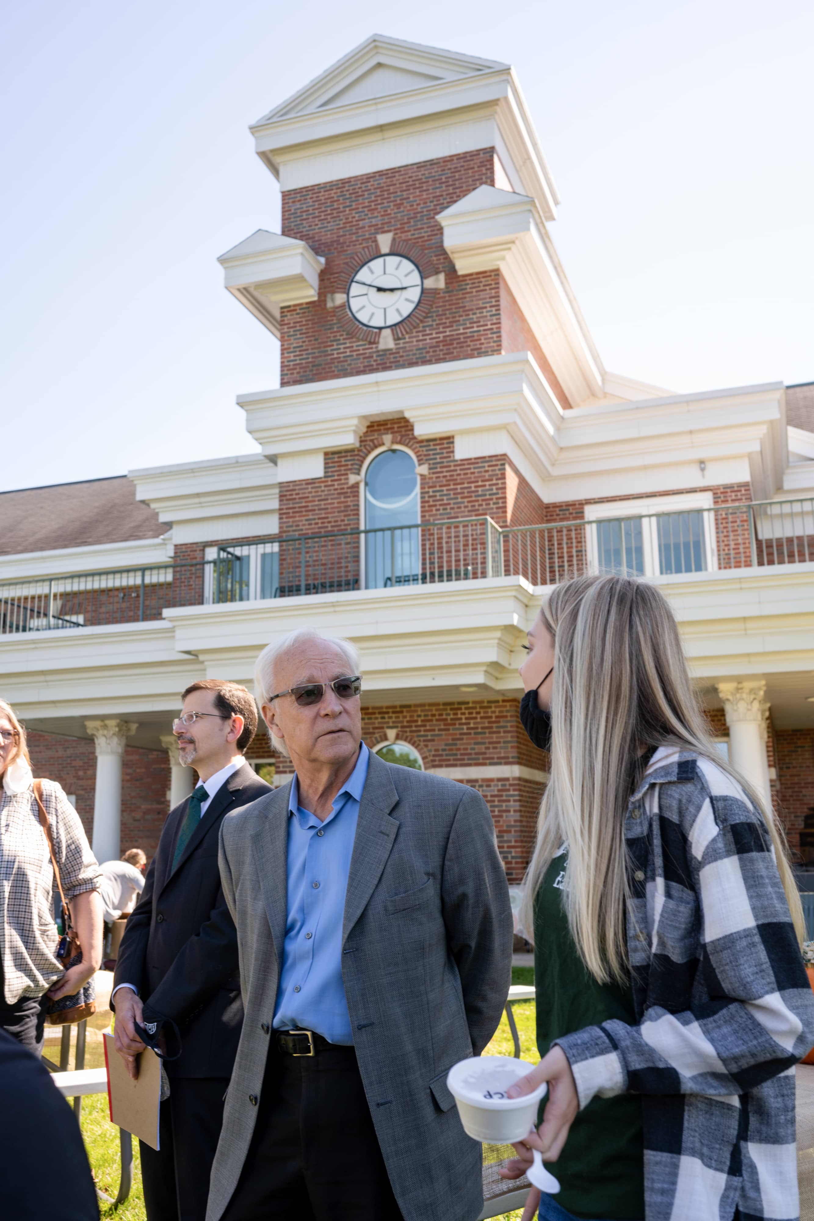 OHIO Eastern’s Fall Fest was the perfect opportunity for Pres. Sherman to mingle with students over lunch and ice cream, as they explored the many ways to get involved on and off campus.