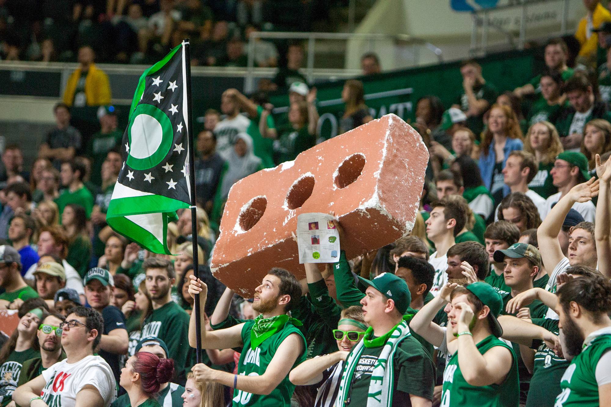 Photographs of the Ohio University men's basketball game against Miami University.