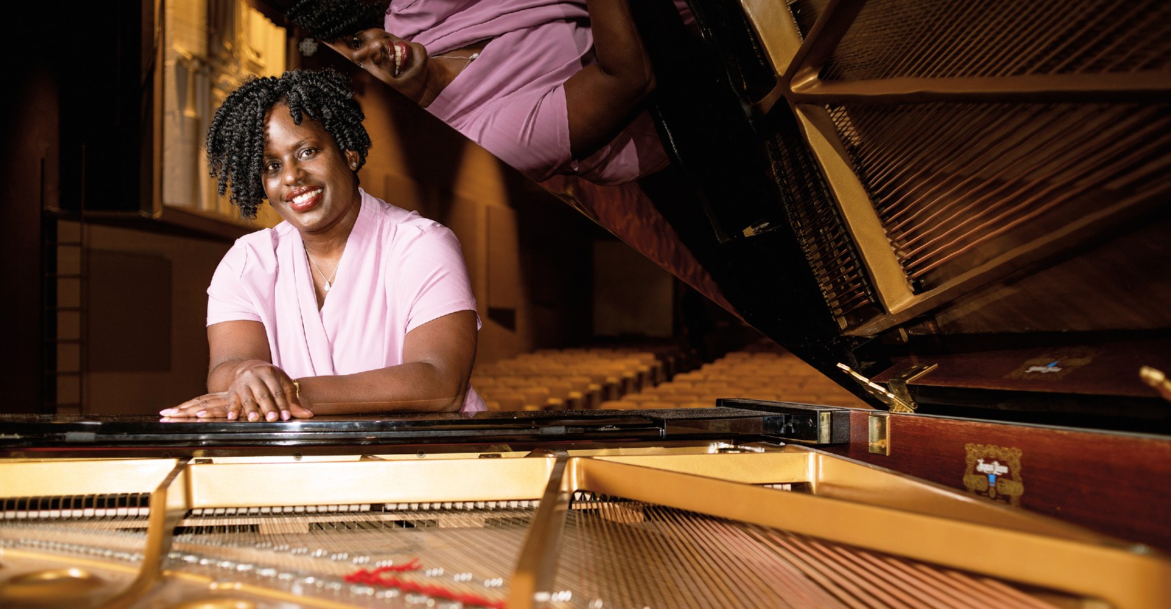 Linda Trautman at the piano