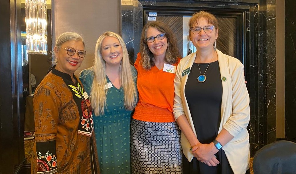 Dr. Habibah Ashari, Rebecca Prater, Jenn Bowie, and Dr. Gillian Ice