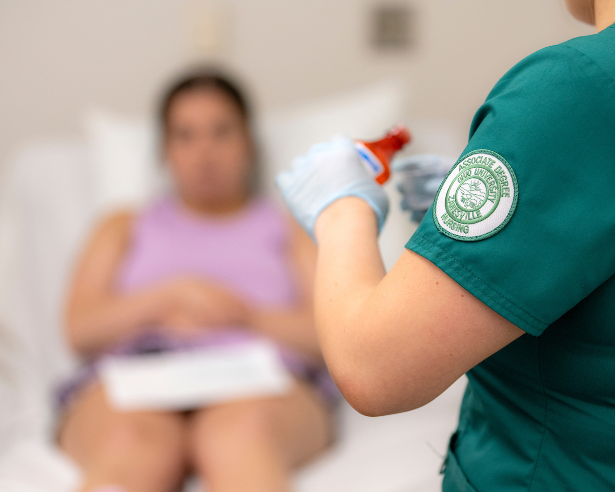 Nursing shortages hero 2