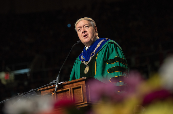 Ohio University President M. Duane Nellis speaks at undergraduate commencement. 