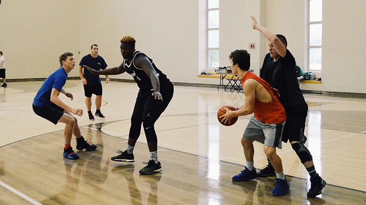 On The Green Weekend basketball