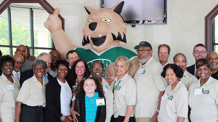 Attendees pose during Ebony Bobcat Network's (EBN) Alumni Weekend 2015.