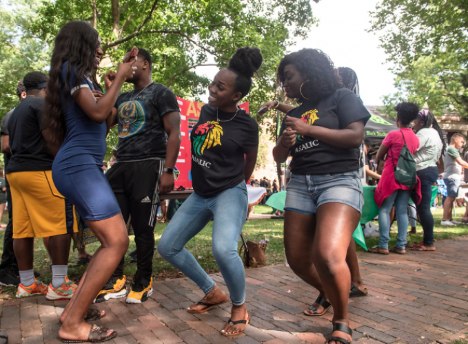 Welcome Week involvement fair