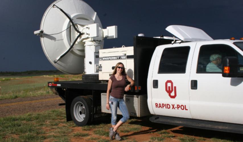 Jana Houser Tornado chasing