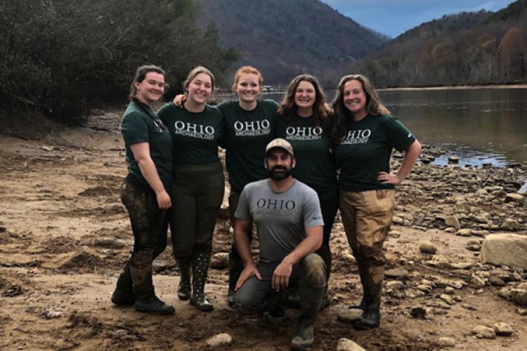 Dr. Joseph Gingerich (center) and undergraduate students from this year’s dig.