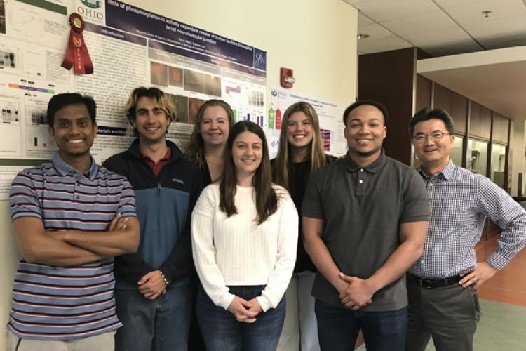 From left, Graduate (G) and undergraduate students (UG) in Lee lab: Reaz Uddin (G), Gabriel Morgan (UG), Olivia Ferrell (UG), Bryn Cancilla (G), Zoe Utsinger (UG), Spencer Schell (Lab Tech), and Dr. Daewoo Lee.