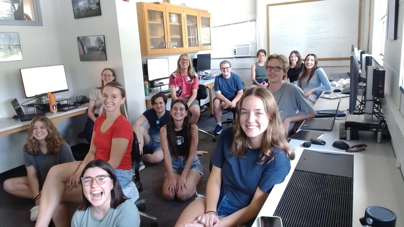 Summer research students pose for a picture