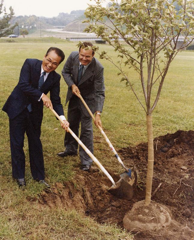 175 cherry trees (sakura trees) are gifted to Ohio University by the Chubu Institute of Technology in honor of OHIO’s 175th anniversary.