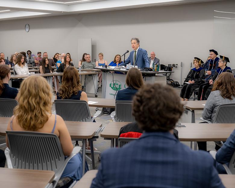 Dean Matthew Ando speaks at the 2025 OHIO Phi Beta Kappa initiation ceremony. 