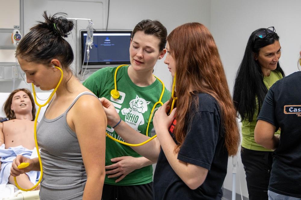 Teresa Freas teaches at Bobcat Nursing Camp