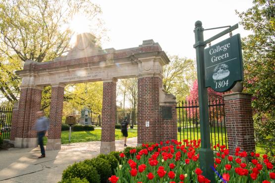  Alumni Gateway 
