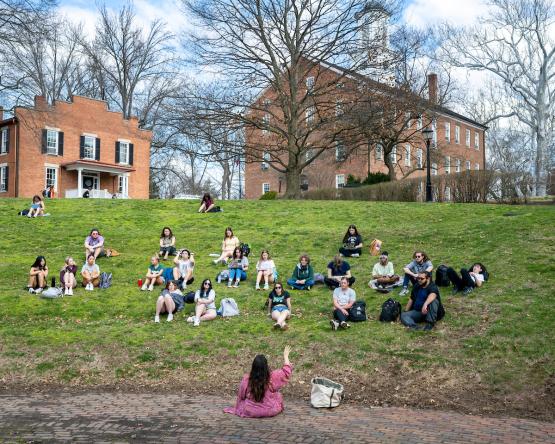  An OHIO instructor teaches a class outside at the amphitheater next to Scripps Hall 