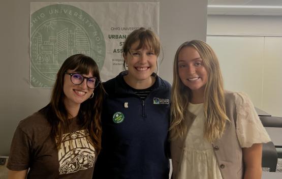 Gracie Vaughn, Alli Mancz and Sydney Roseberry