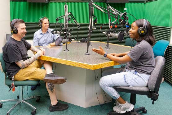 Joe Bianco interviews Drs. Chuck Kaminski and Tobi Odunsi in Studio B.