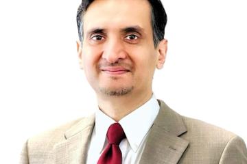 Laeeq Khan headshot