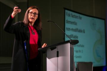HCOM faculty Graciela Muniz-Terrera talks at OOS JO Watson lecture