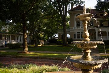 35 Park Place, the Honors Tutorial College